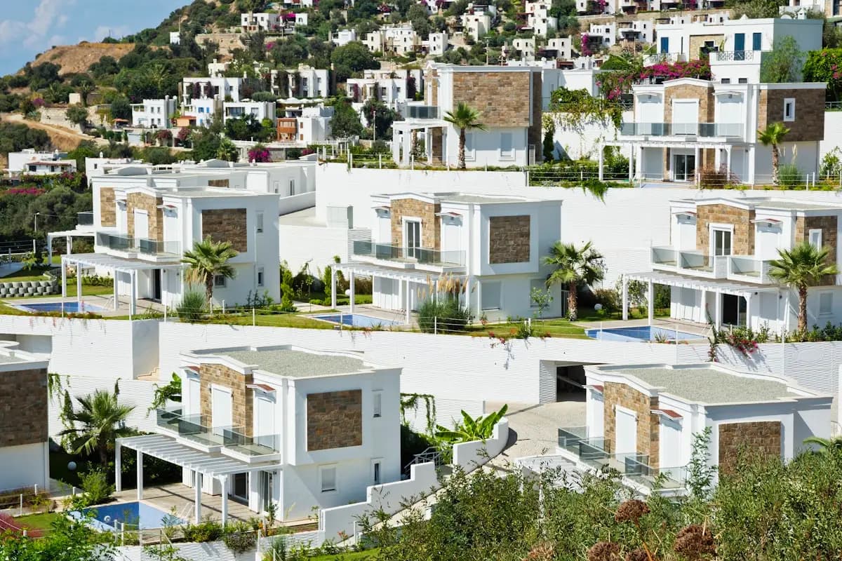 Katara Hills Mansion